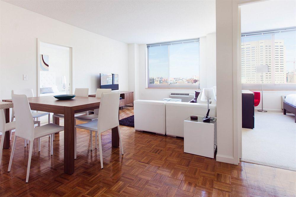 Sky City Apartments New York Exterior photo